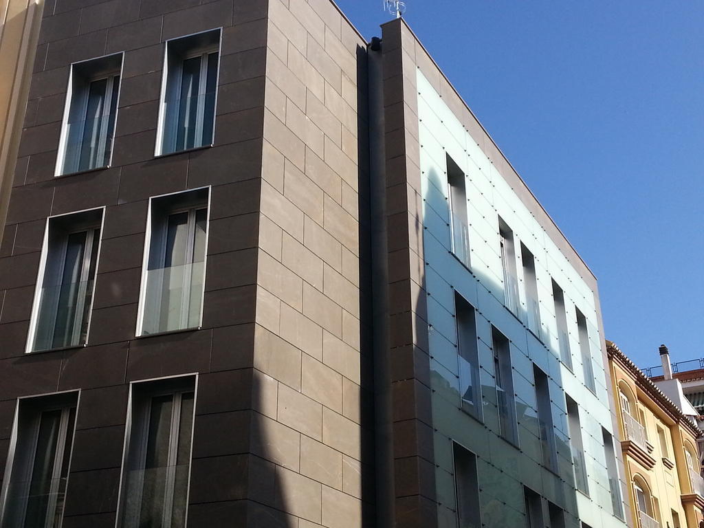 Urbanliving Fajardo Apartment Malaga Exterior photo