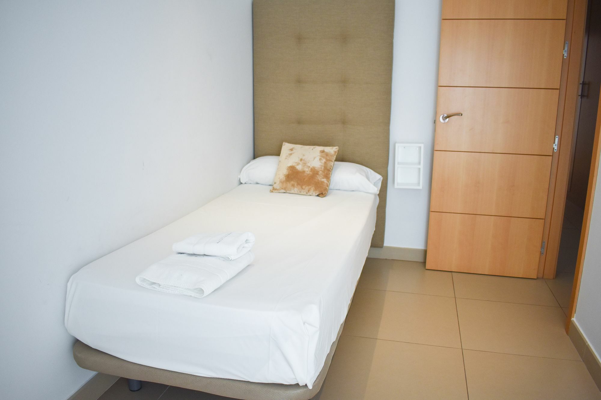 Urbanliving Fajardo Apartment Malaga Exterior photo